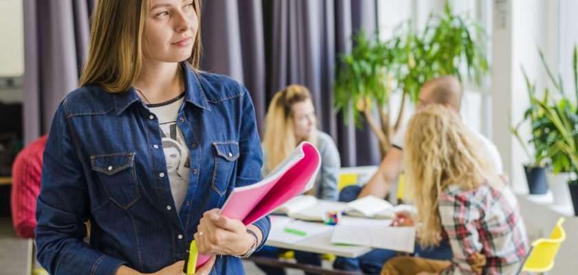 Passage RT direction micro crèche - Guide transition 2026 référente technique directrice